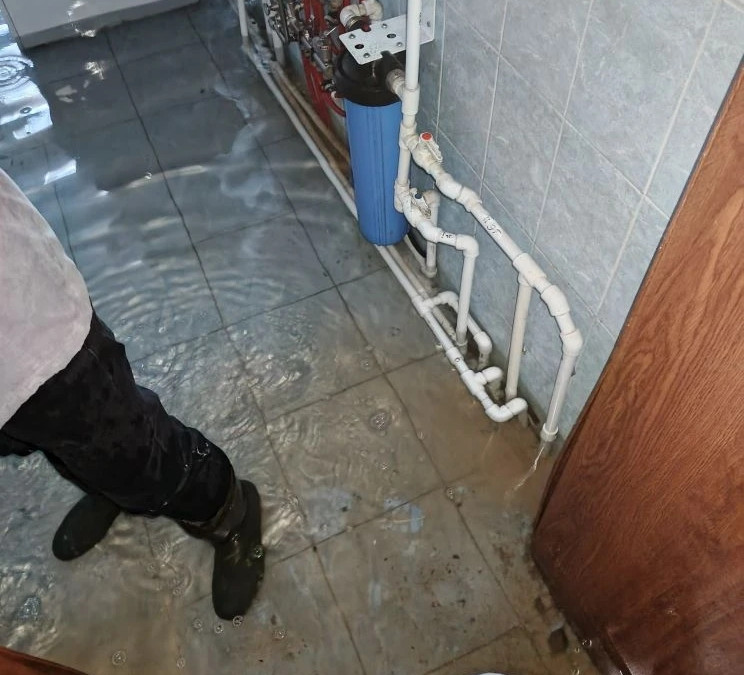 Росгвардейцы помогли ликвидировать потоп в частном домовладении в Тамбовской области