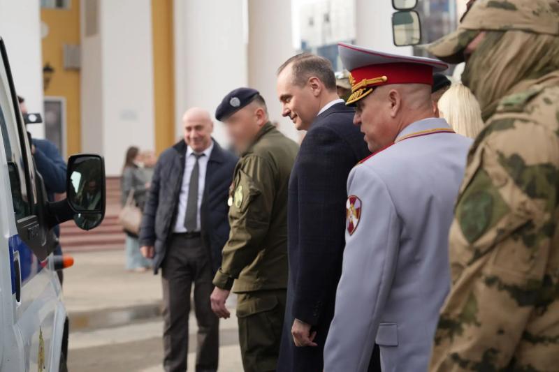 В Мордовии прошла выставка спецтехники территориального управления Росгвардии, посвященная 10-летию ведомства