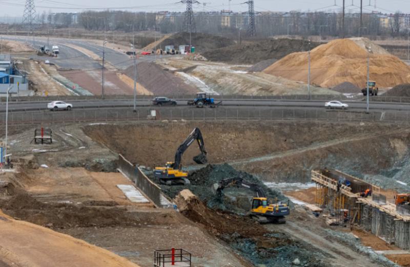 "Трамвай Славянка меняет юг"