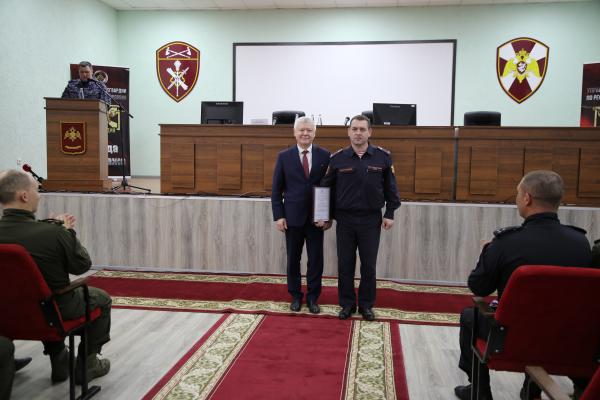 Председатель профильного комитета Госдумы поздравил личный состав Управления Росгвардии по Республике Мордовия с юбилеем ведомства