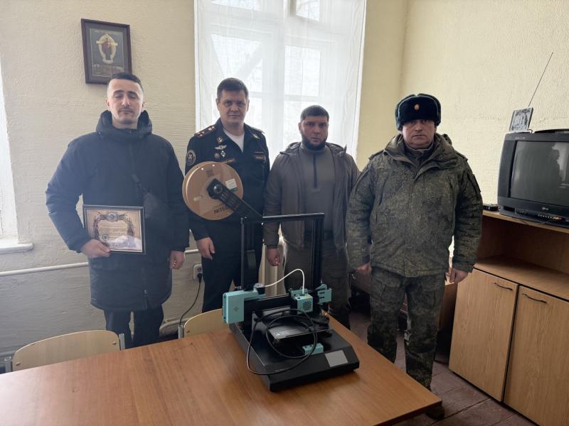 Военные следователи Балтийского флота продолжают 
оказывать гуманитарную помощь участникам СВО