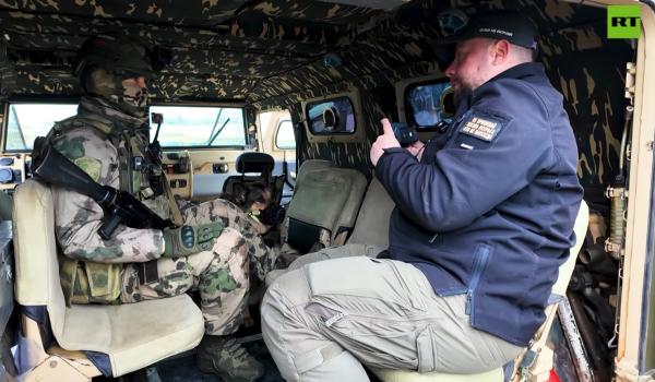 Вышел репортаж телеканала RT о буднях кинологов ОГВ(с)