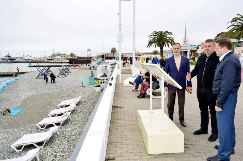 Депутат ЗСК Виктор Тепляков оценил готовность пляжей Сочи к сезону