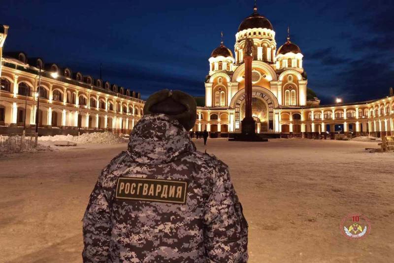 Росгвардия обеспечила охрану общественного порядка в период празднования Пасхи Христовой на Ямале