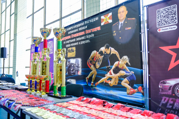 В Йошкар-Оле прошел турнир по вольной борьбе, посвященный памяти офицера регионального управления Росгвардии Станислава Дмитриева