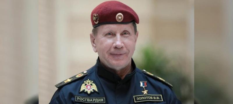 Директор Росгвардии Герой России генерал армии Виктор Золотов поздравил личный состав и ветеранов