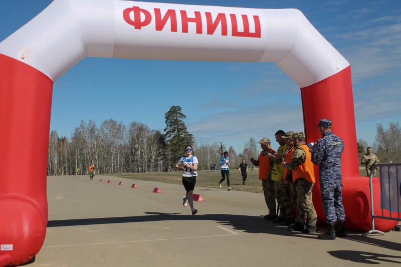 Кузбасские росгвардейцы завоевали «серебро» чемпионата Сибирского округа по служебному биатлону