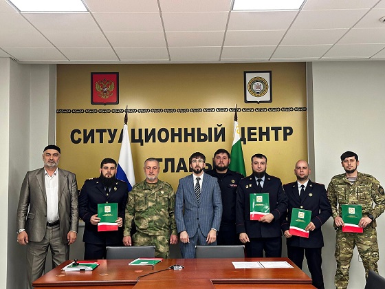 Сотрудники полка полиции «АХМАТ» удостоены благодарности Министра энергетики России