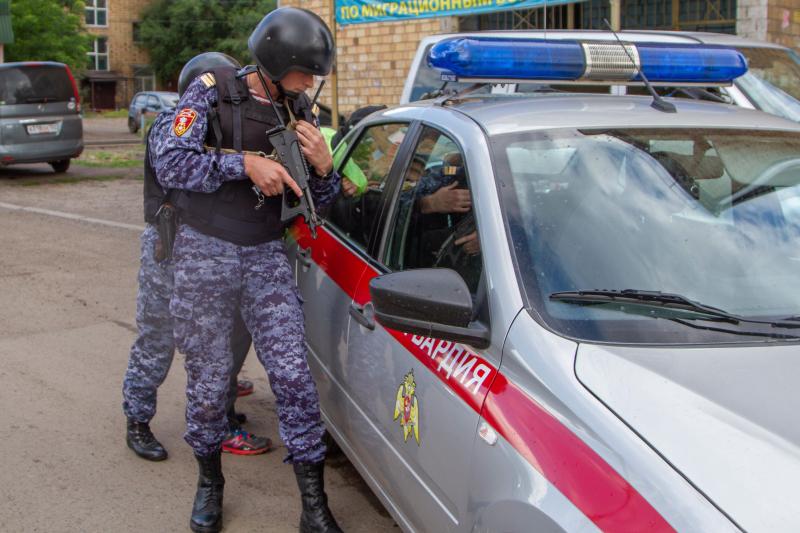 Росгвардейцы задержали молодого человека с похищенным велосипедом