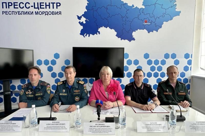 В Мордовии выработан общий алгоритм действий сотрудников Росгвардии и других ведомств при проведении Дня России и Дня города