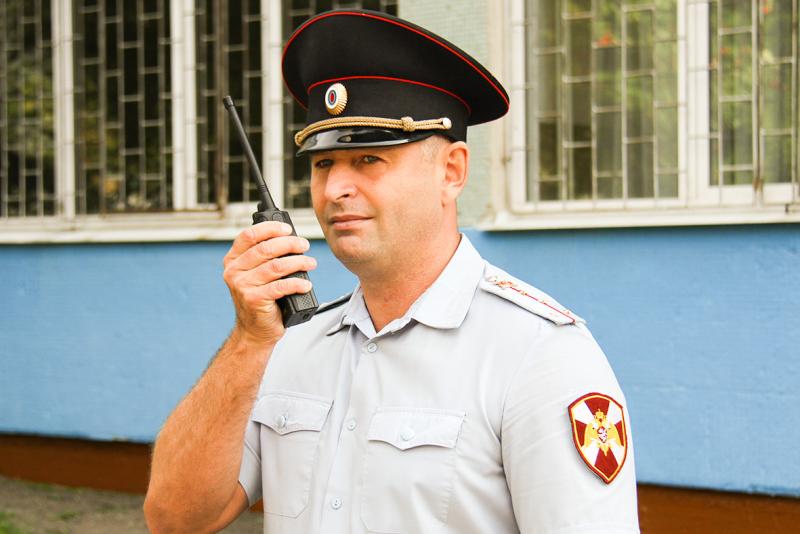Росгвардейцы в Киселевске нашли пропавшего ребенка и помогли ему вернуться домой