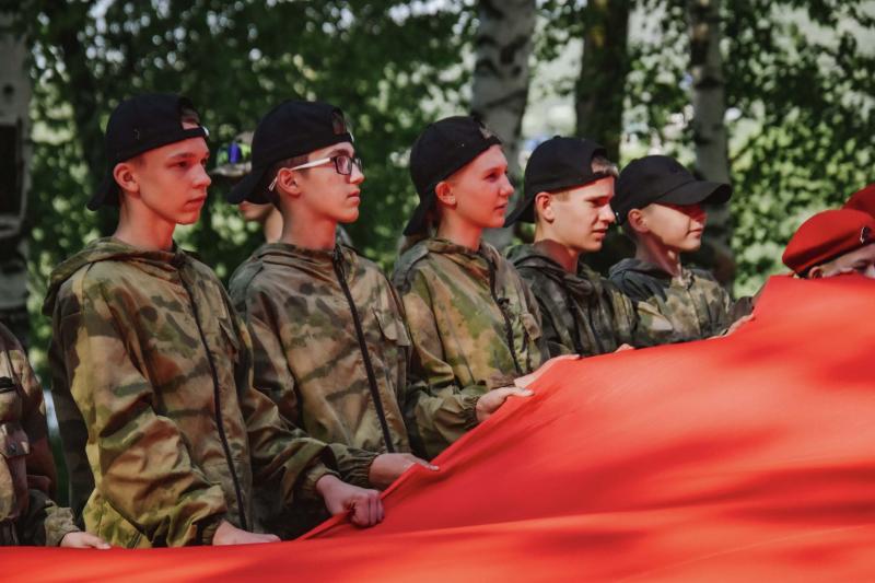 Кадеты Росгвардии стали серебряными призерами военно-патриотических соревнований «Доблесть 2.0 - 2026»