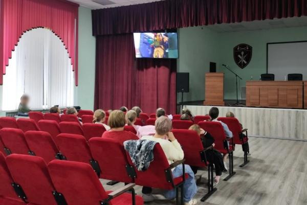 В Мордовии росгвардейцы рассказали молодому поколению о дистанционных преступлениях