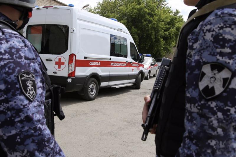 Росгвардейцы оказали содействие медикам в оказании помощи пострадавшей женщине
