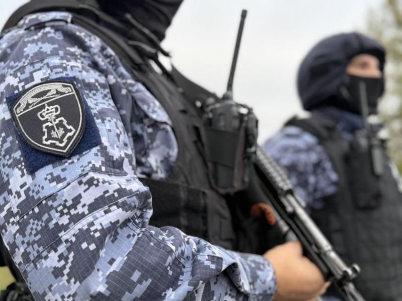 Ярославские росгвардейцы за прошедшую неделю совершили более 300 выездов по сигналам «тревога»