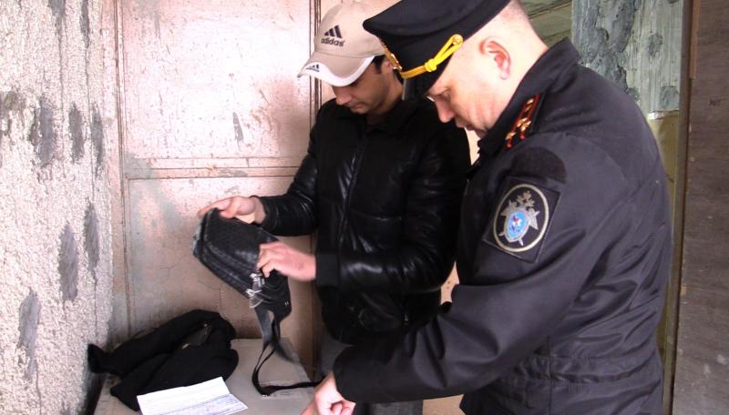 В Североморске искали мигрантов, не вставших на воинский учет
