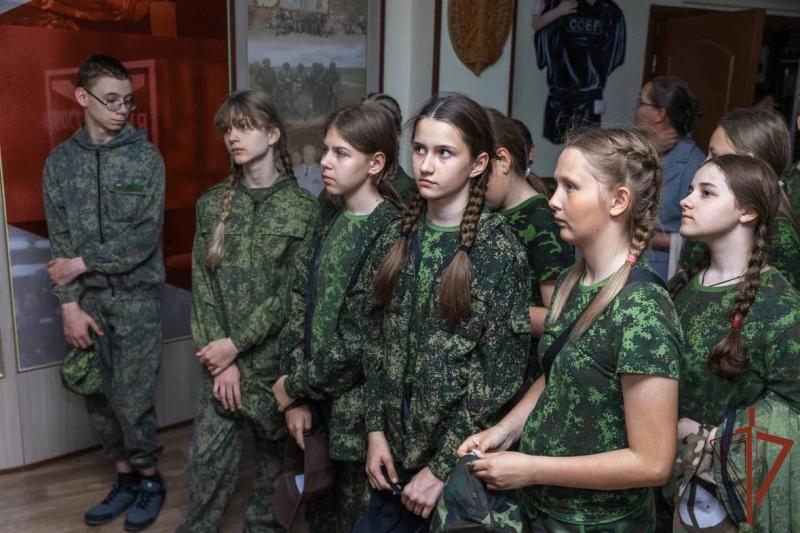 В Калужской области росгвардейцы организовали мероприятие для кадетов в рамках акции «Каникулы с Росгвардией»