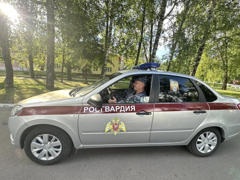 В Саранске посиделки на улице закончились визитом росгвардейцев