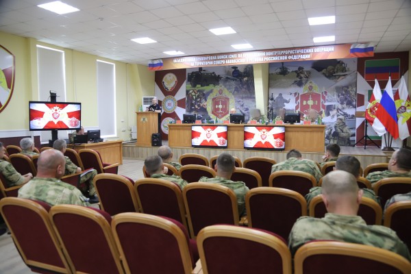 В Объединённой группировке войск (сил) прошло профилактическое занятие по безопасности дорожного движения