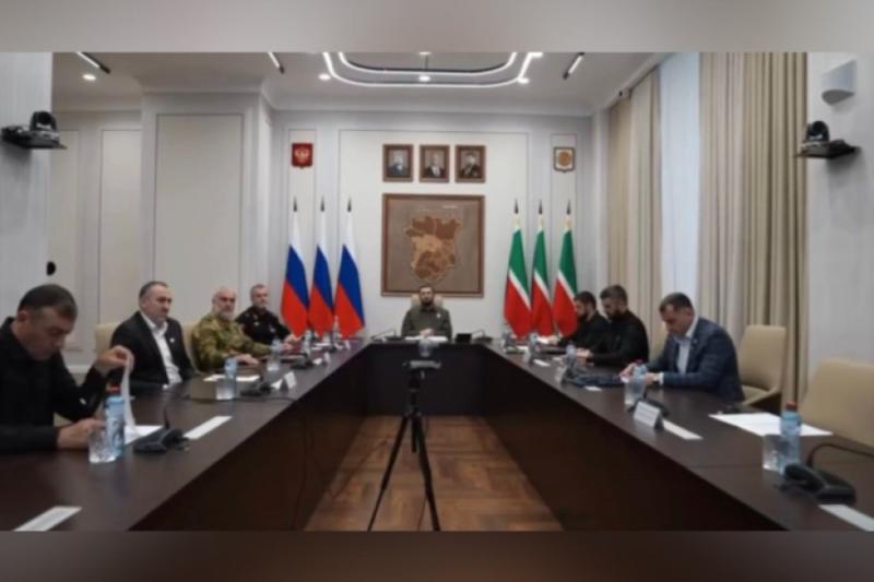 Герой России генерал-лейтенант Шарип Делимханов принял участие в заседании Совета при полномочном представителе Президента РФ в СКФО