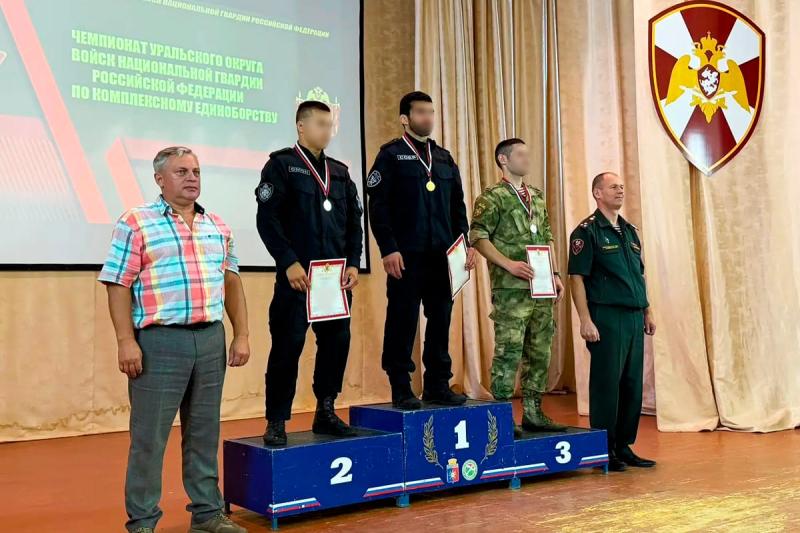 Сотрудники СОБР «Варк» приняли участие в чемпионате Уральского округа Росгвардии по комплексному единоборству