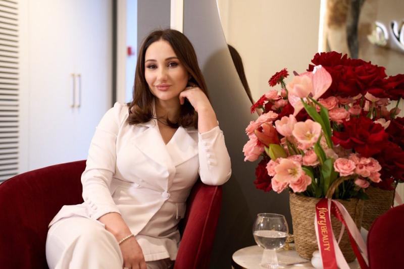 Врач-косметолог Зухра Балакеримова: можно ли сочетать аппаратные процедуры с инъекциями