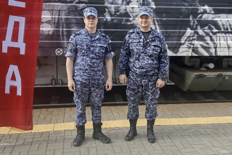 Росгвардейцы обеспечили безопасность «Поезда Победы» в Кузбассе
