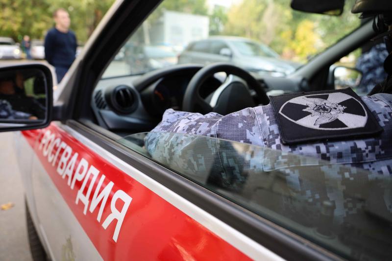 Росгвардейцы оказали содействие в задержании участника дорожного конфликта