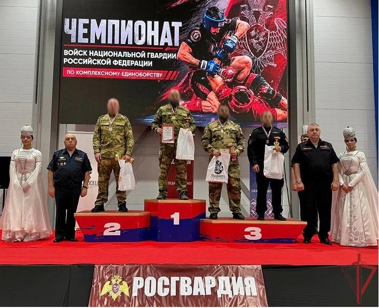Офицер тюменского СОБР «Сова» завоевал медаль чемпионата Росгвардии по комплексному единоборству