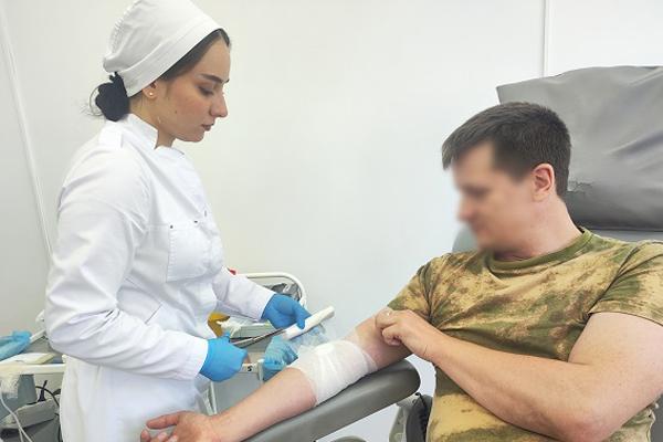 В Чеченской Республике военнослужащие ОГВ(с) приняли участие в донорской акции «От сердца к сердцу»