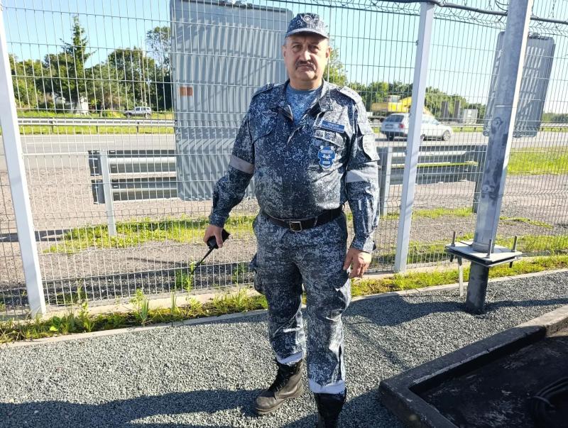 Рубрика «Охрана Минтранса в лицах» Двадцать лет в ведомственной охране отметил начальник отделения «Гвардейск» команды «Калининград» Северо-Западного филиала ФГУП «УВО Минтранса России»