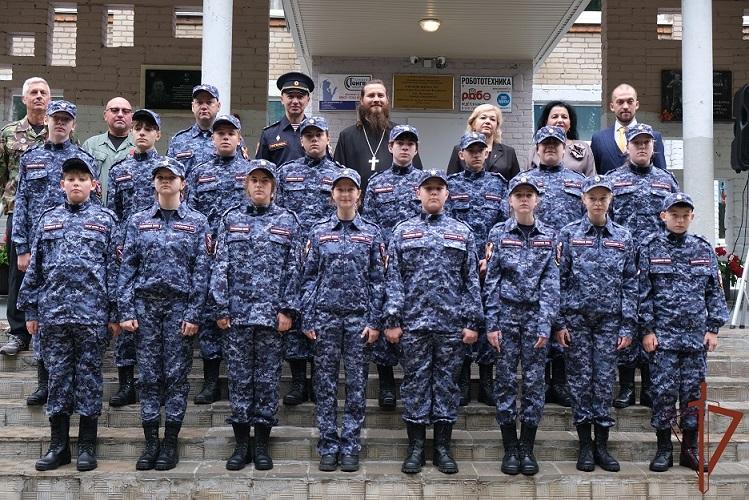 Кадетский класс Росгвардии открылся в Смоленске