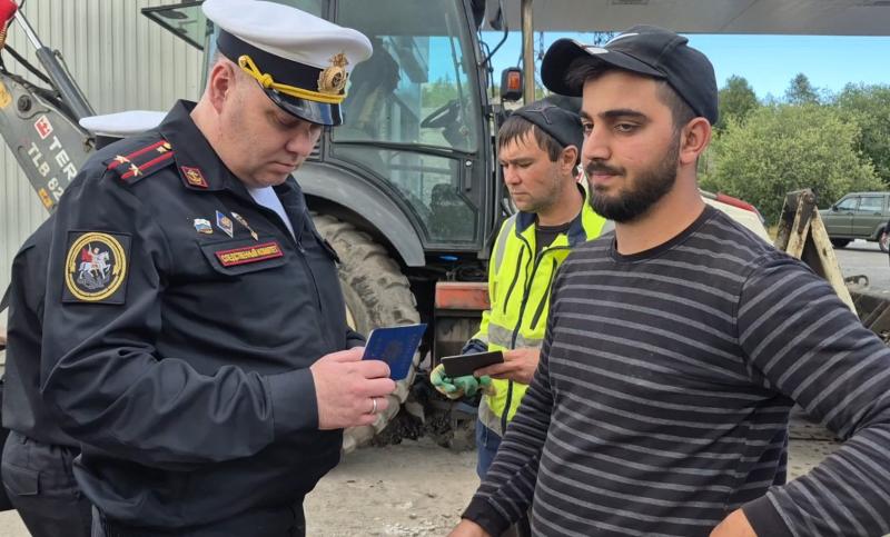 В Мурманской области проверяют мигрантов