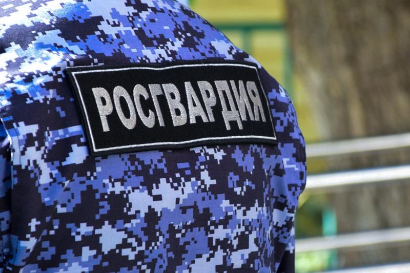 Росгвардейцы задержали мужчину похитившего продукты питания из киселевского магазина