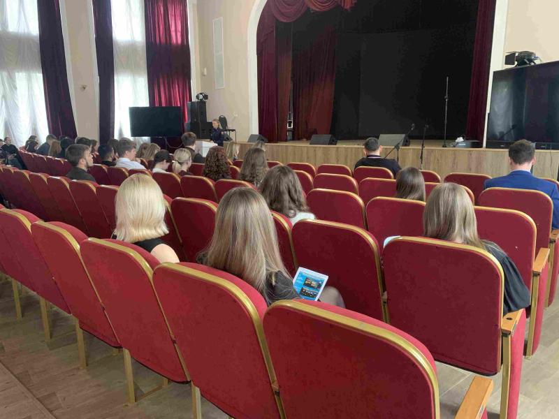 Судебные приставы Марий Эл рассказали студентам о работе в органах принудительного исполнения