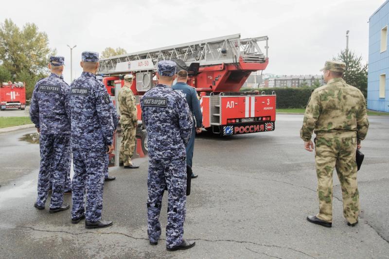 Начальник инспекции пожарной безопасности кузбасского управления Росгвардии принял участие в окружном сборе