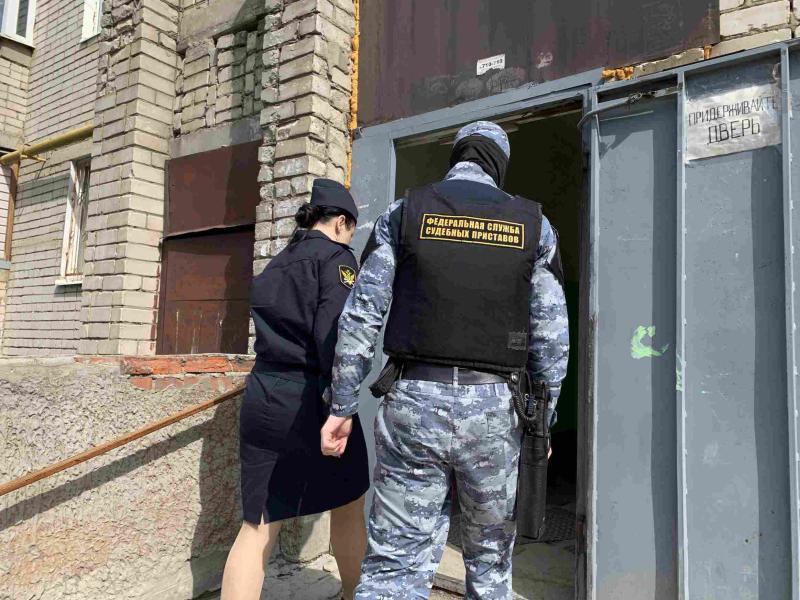Судебный пристав отыскал и арестовал автомобиль должника