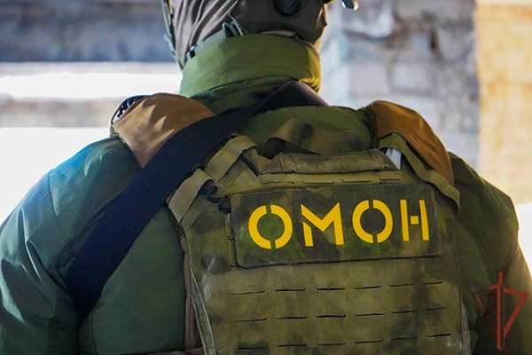 При содействии спецназа Росгвардии ликвидирована нарколаборатория в Подмосковье (видео)