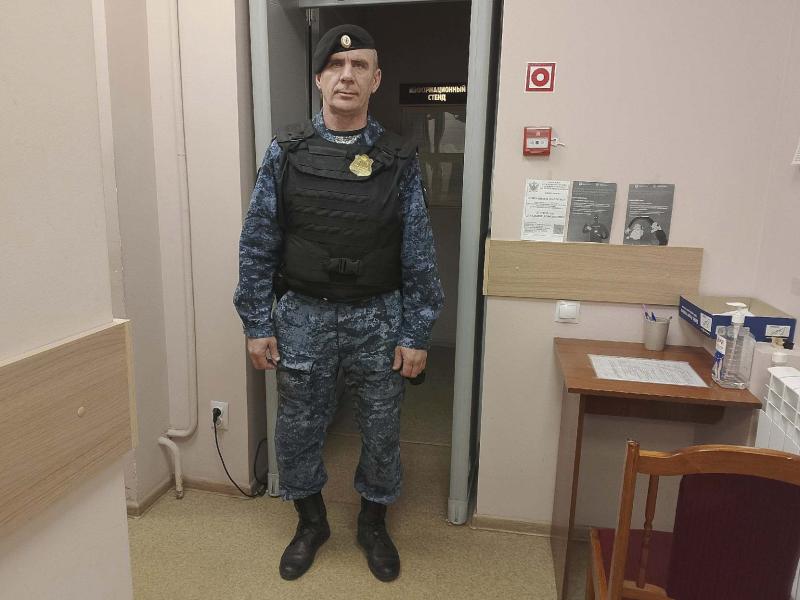 Сотрудник службы судебных приставов предотвратил пожар в здании мировых судей