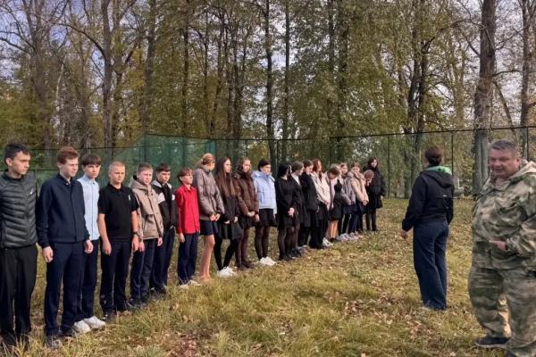 В Мордовии ветеран ОМОН «Аркуда» Росгвардии принял участие в практическом занятии проекта «Школа настоящих»